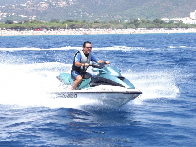 jet skis